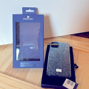 Swarovski Apple iPhone 11 Pro Max Case. Like new, w/ tag & original packaging.